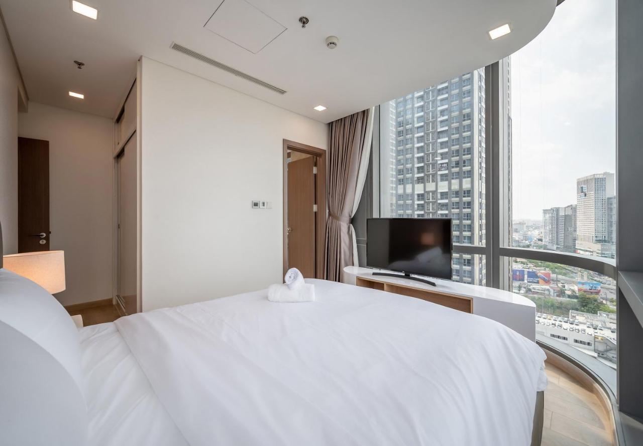 Landmark 81 - Imperial Residence Ho Chi Minh City Exterior photo